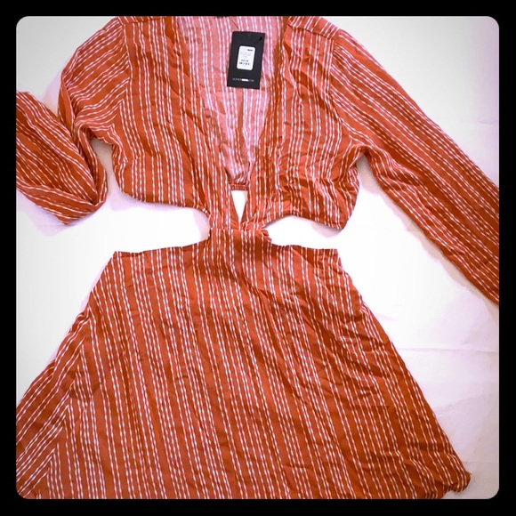 Fashion Nova Dress - Picture 2 of 3